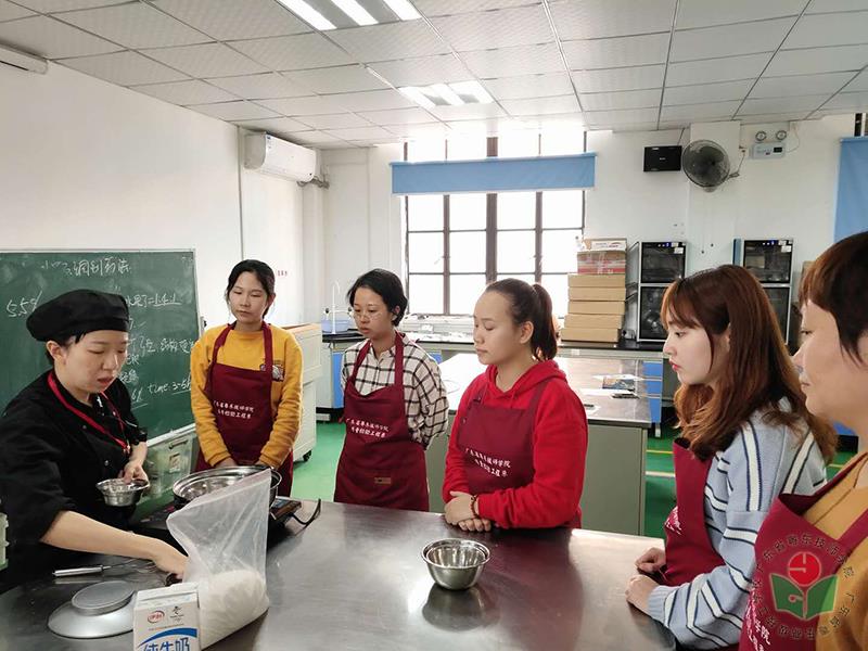 微信图片_20190330160810-1.jpg