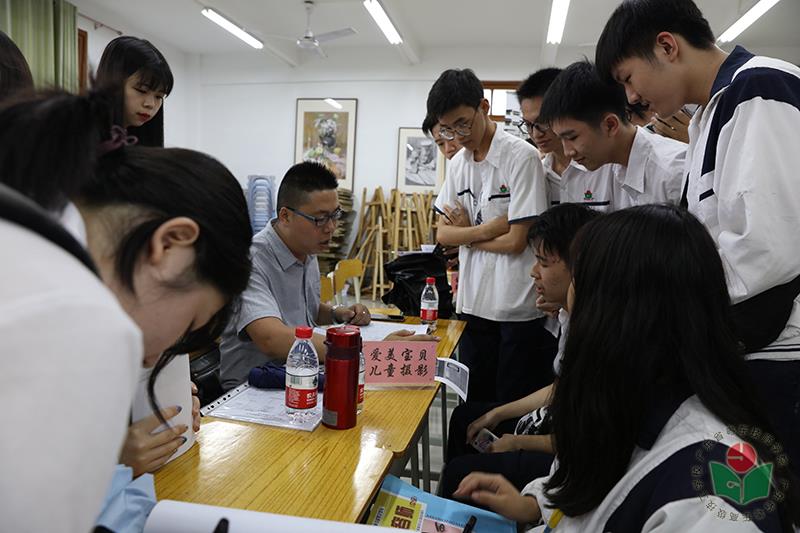 供需见面会现场6-1.jpg