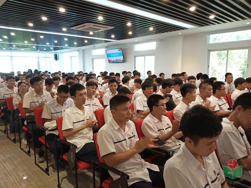 图5学生-1.jpg