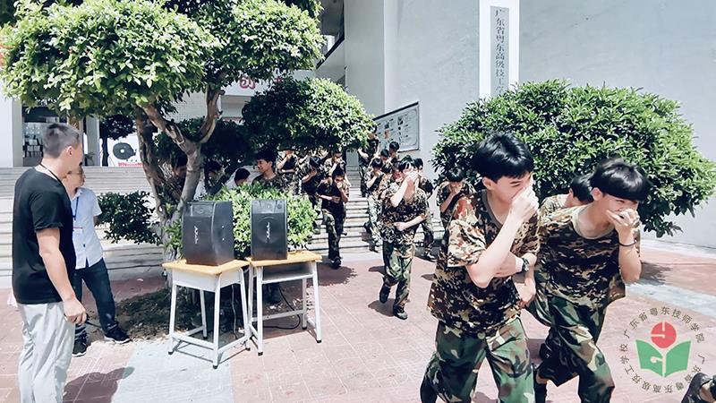 微信图片_20190703145916-1.jpg
