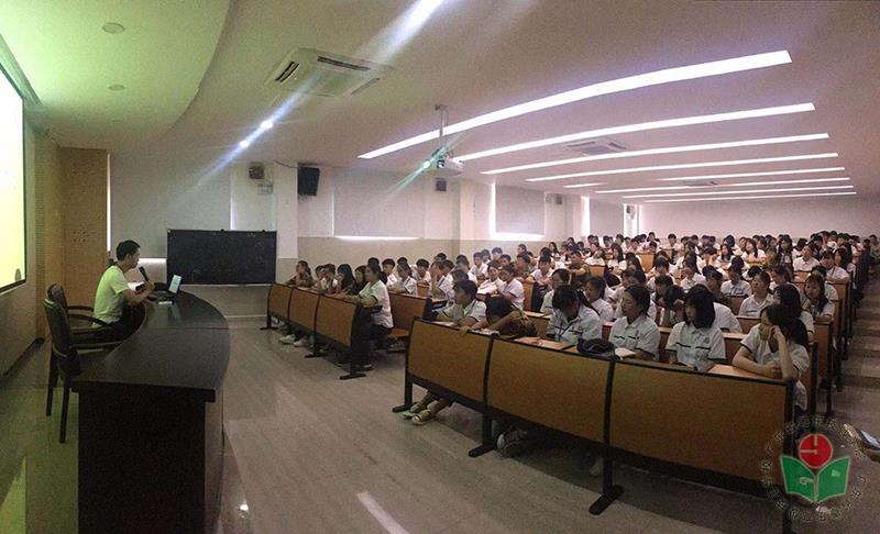 宿舍管理培训会-1.jpg