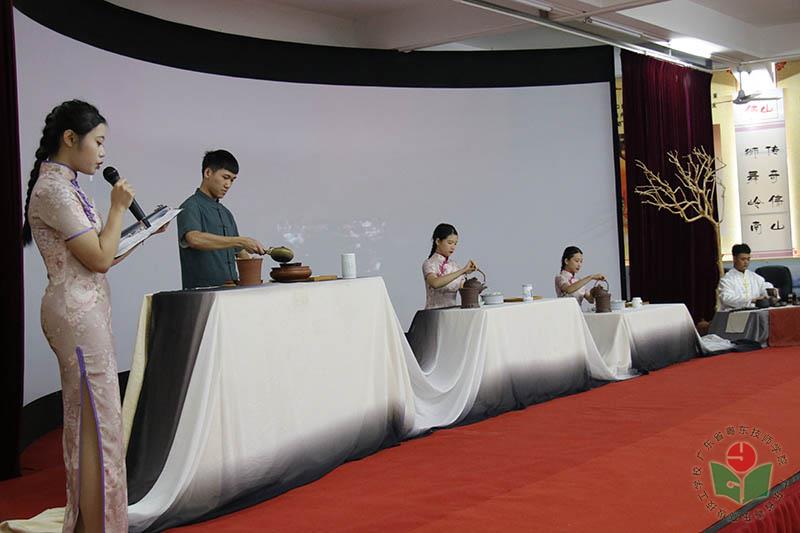 潮汕工夫茶茶艺表演-1.jpg