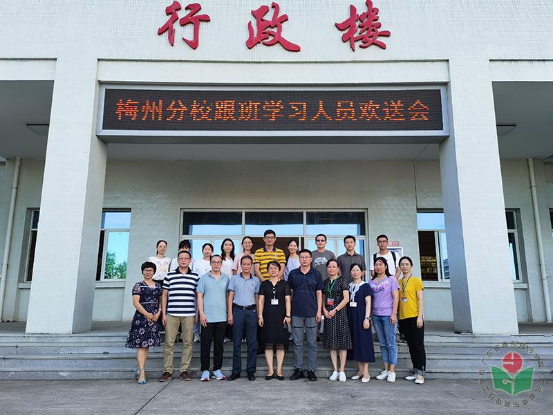 合照-1.jpg