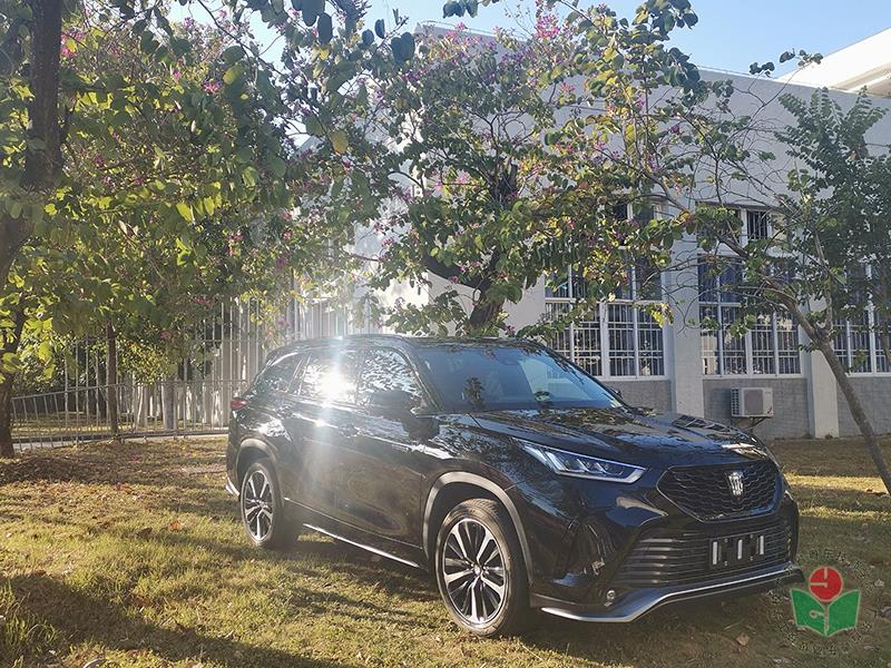 一汽丰田投放教学用车（皇冠陆放）-1.jpg