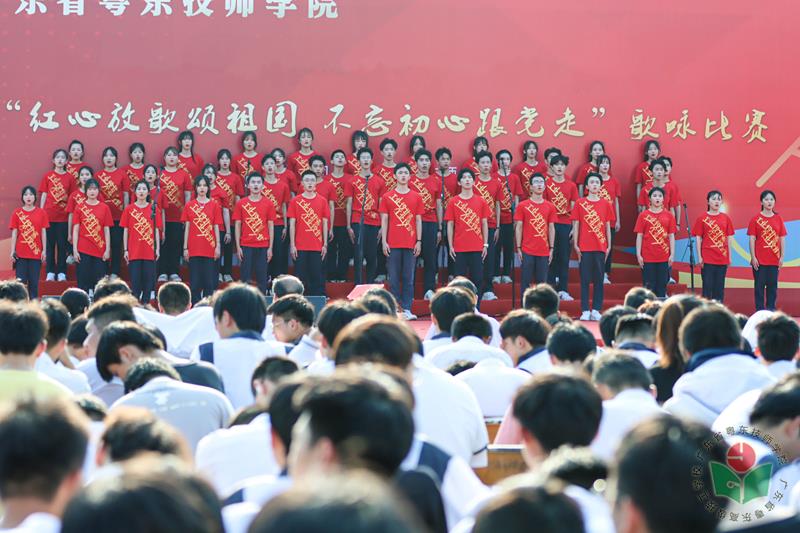 5-工业设计系代表队.jpg