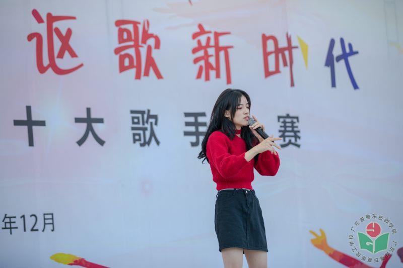8-4号 工业设计系 许琳贤《情景剧》.jpg