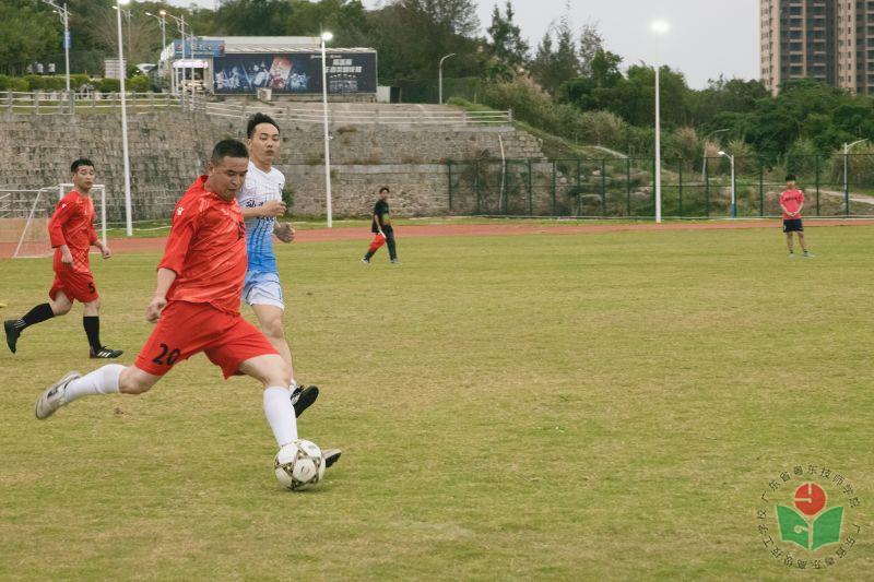 09.jpg