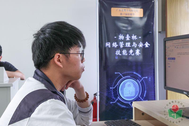 13-易拉宝3.jpg