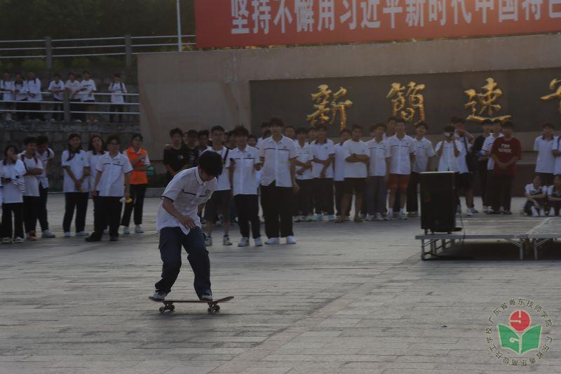 图片28.jpg