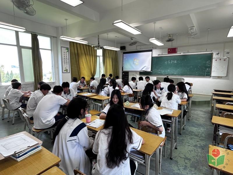 2022级G5影视制作2班小组讨论 (2).jpg