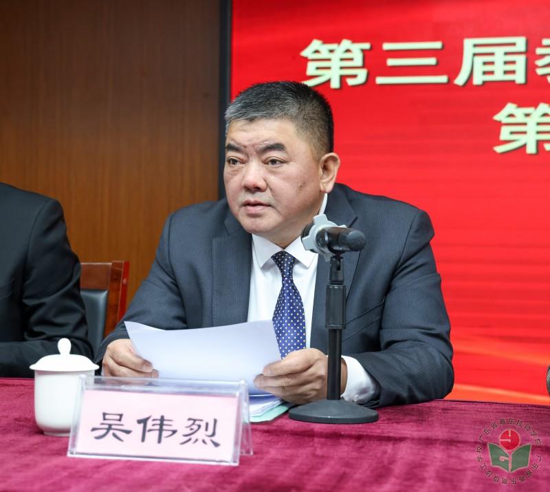 2财务报告.jpg