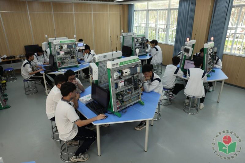 6.机电一体化技术（工业互联网方向）.jpg